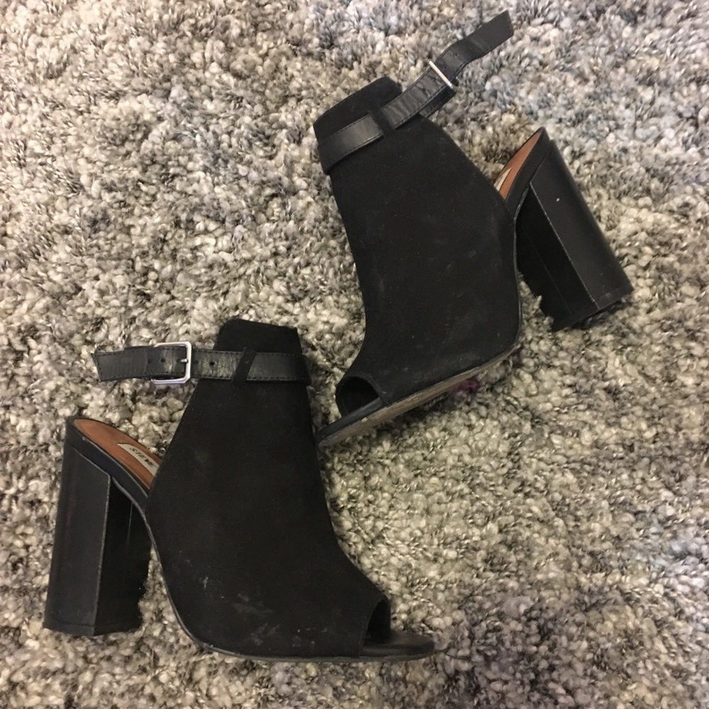 Steve Madden carnabi block heels